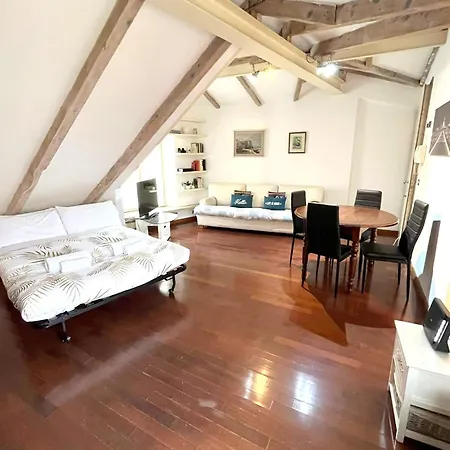 Accomodo MIL68 Loft Centro Storico-2
